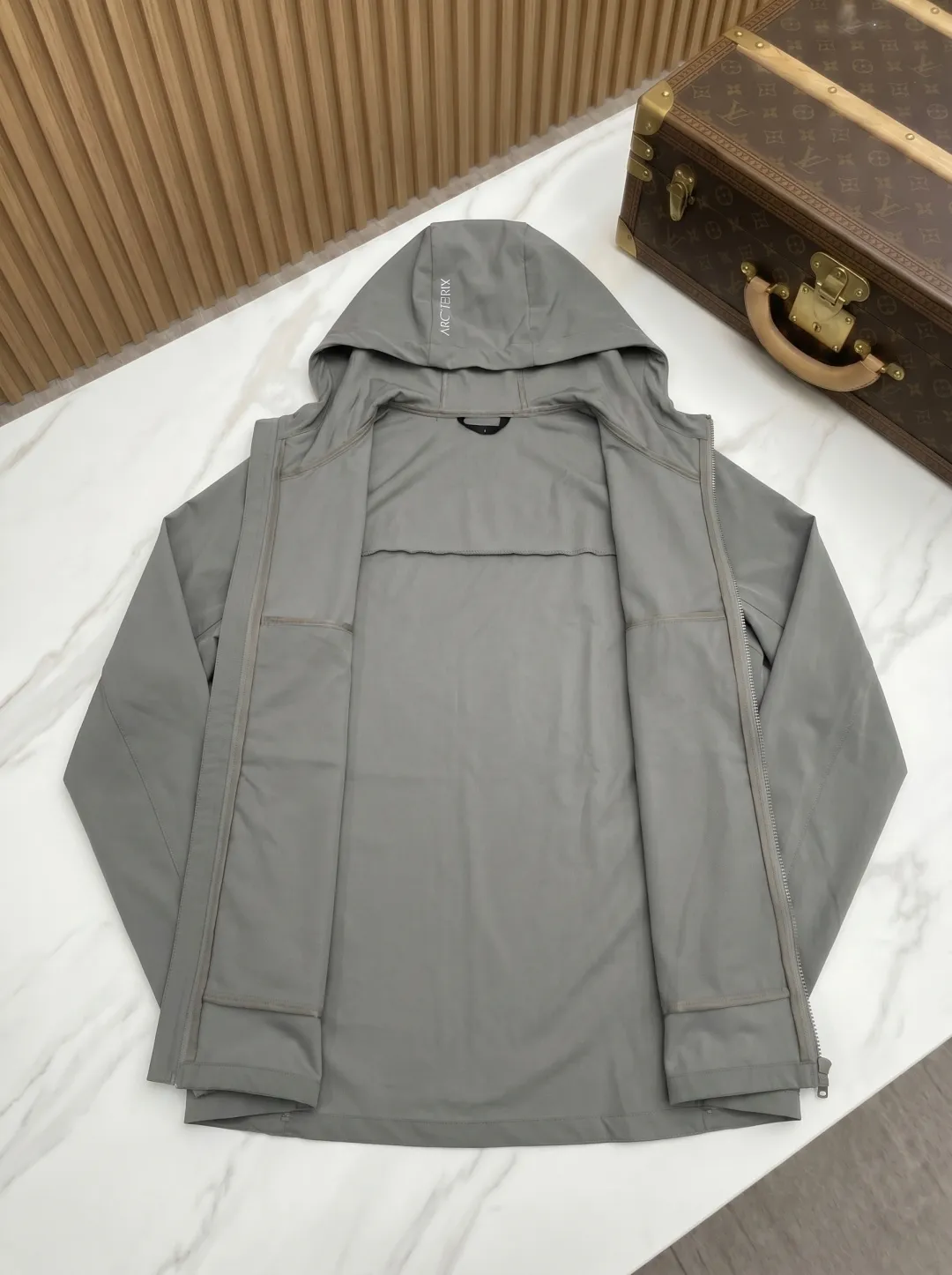 ARC'TERYX Breathable Classiclogo ：Black Navy Blue Gray Sizes：S-3Xl